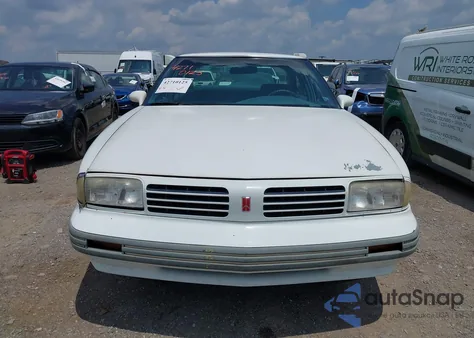 1994 Oldsmobile 88 Royale из США, поврежденный, VIN 1G3HN52L8R4823130